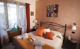 B&B Elena